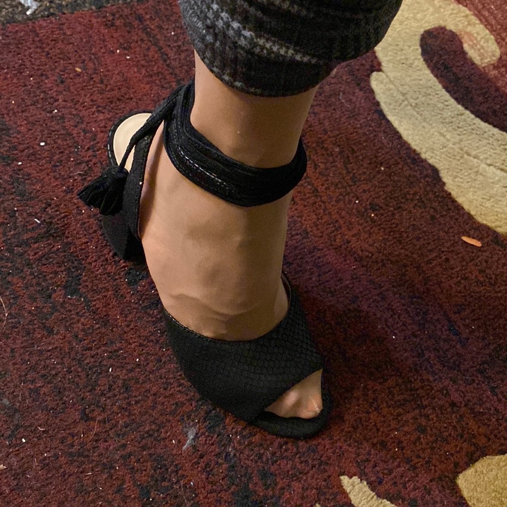 black Leather  cute Nine West Shoes